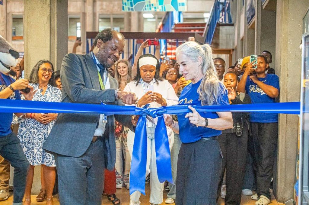 Witsie Shop Opens